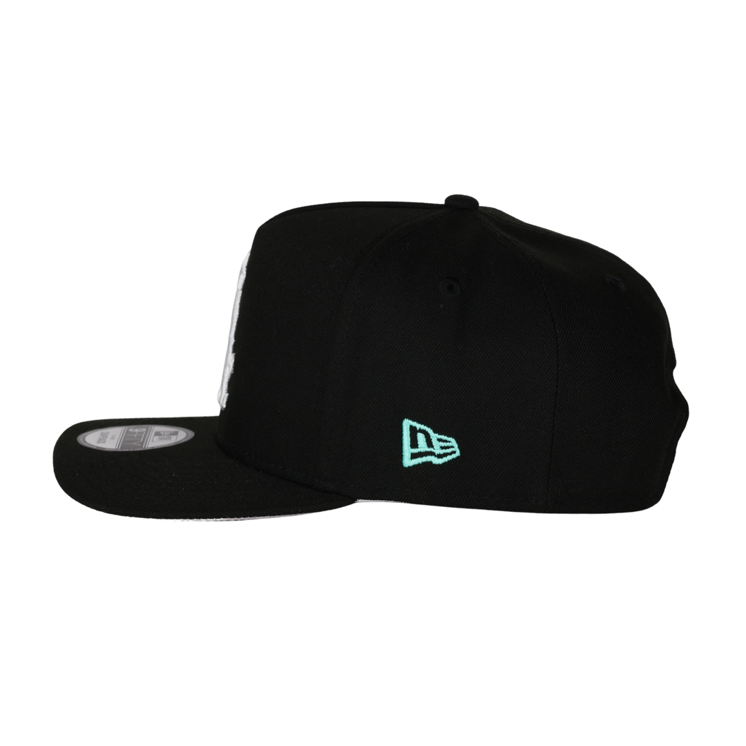 GORRA NEW ERA SOX NEGRO PARCHE TURQUEZA