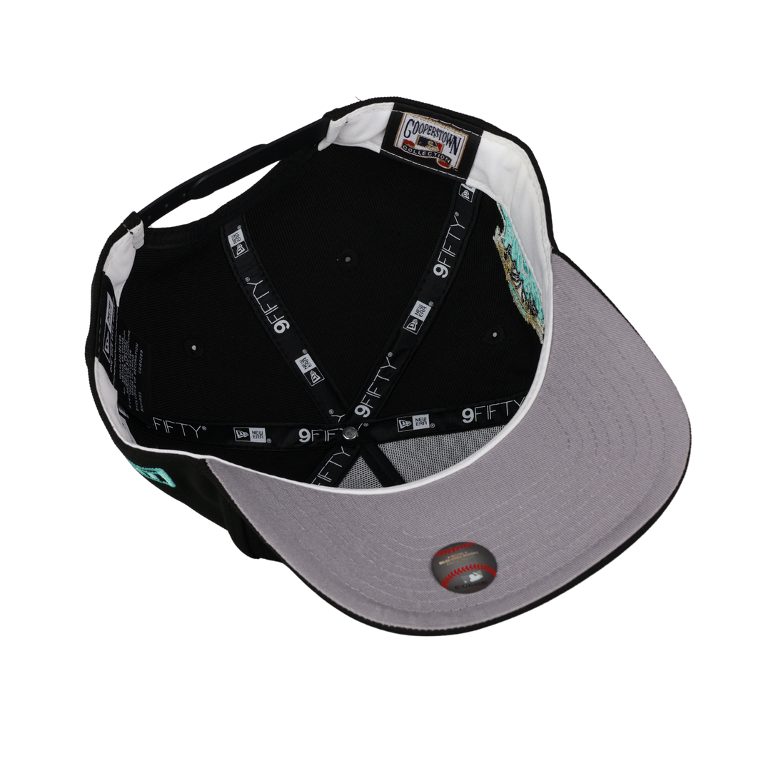 GORRA NEW ERA SOX NEGRO PARCHE TURQUEZA