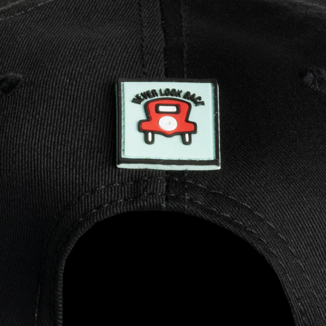 GORRA JC HATS NEVER LOOK BACK BLACK
