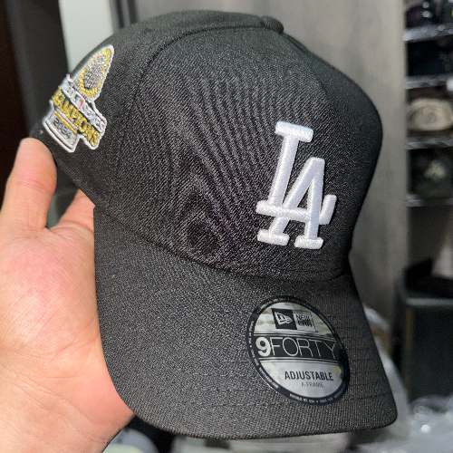 GORRA NEW ERA 9FORTY LA BLACK