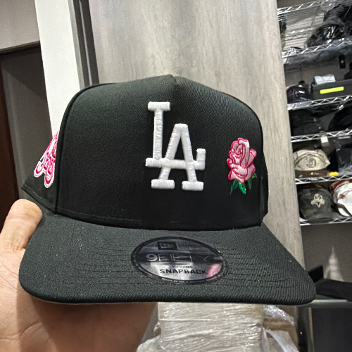 GORRA NEW ERA A-FRAME LA ROSA
